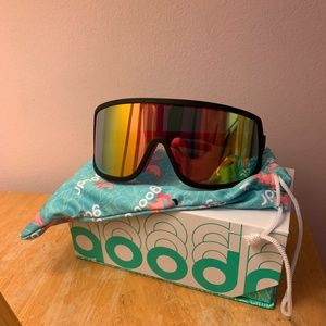GOODR Wrap G Bike sunglasses I do my own stunts